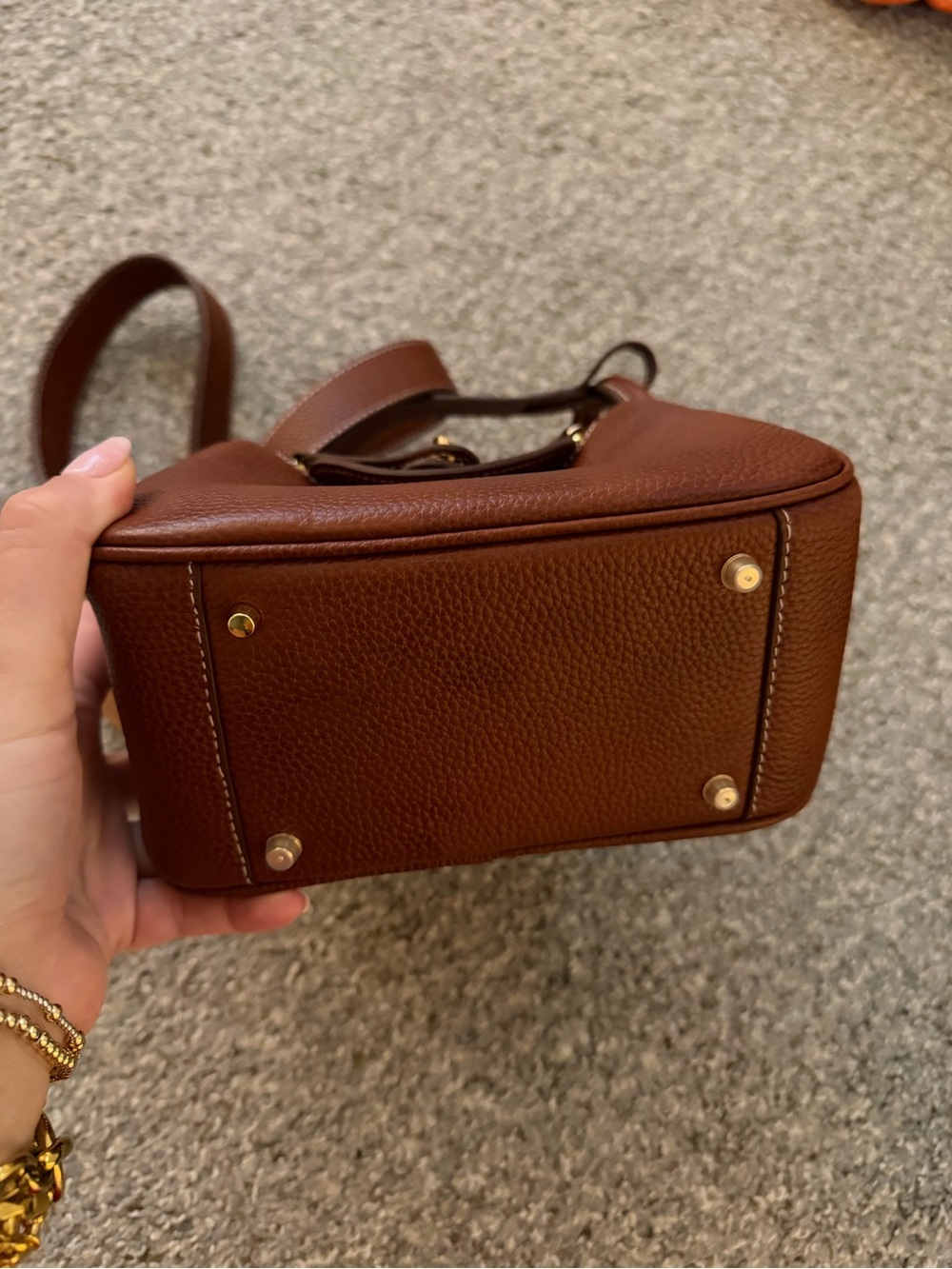 Verano Hill Maris Mini Shoulder Bag with Gold-Tone Turn-Lock - Picture 5 of 8